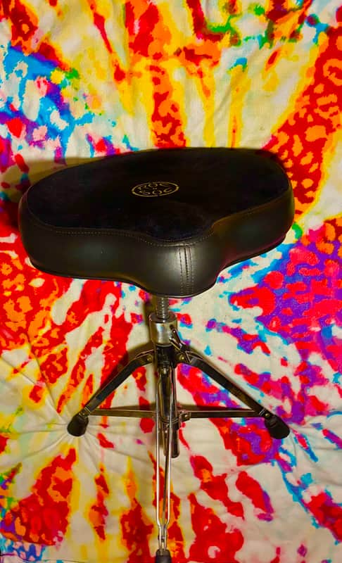 Roc N Soc Spindle Drum Throne image 1