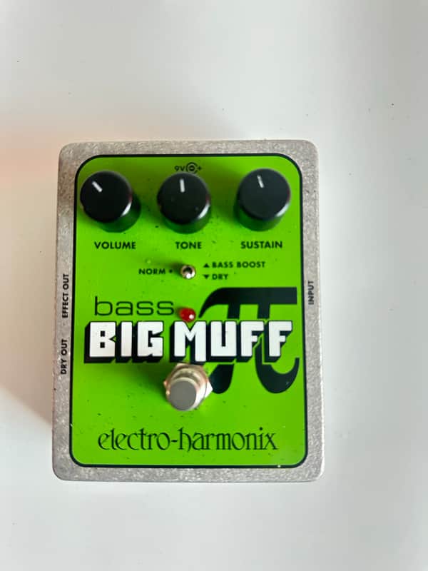 Electro-Harmonix Bass Big Muff Pi Distortion / Sustainer 2008 - Present - Green image 1
