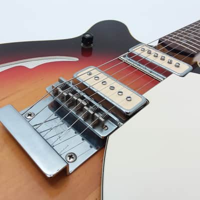 Vintage MICRO FRETS WANDERER ELECTRIC GUITAR Sunburst image 7