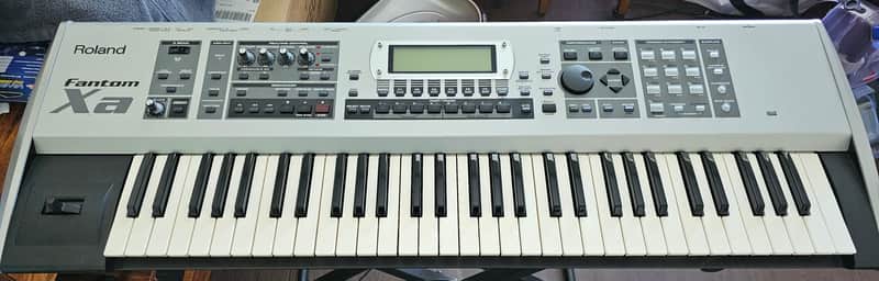 Roland Fantom Xa 61-Key Workstation Keyboard 2004 - 2006 - Silver image 1