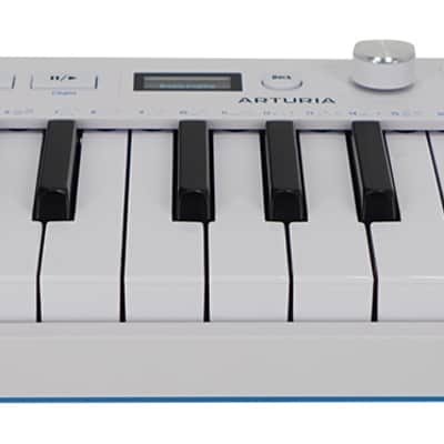 Arturia KEYSTEP MK2 32-Note Slimkey Keyboard Controller/Sequencer MIDI DIN/USB-C image 2