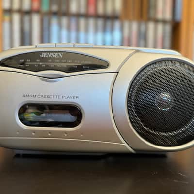 Jensen MCP-150 Portable Cassette Player image 4