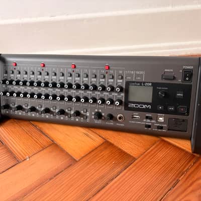 Zoom LiveTrak L-20R Rackmount Digital Mixer / Recorder 2010s - Grey / Blue image 1