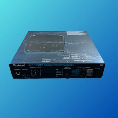 Roland JV-1010 64-Voice Synthesizer Module | Reverb