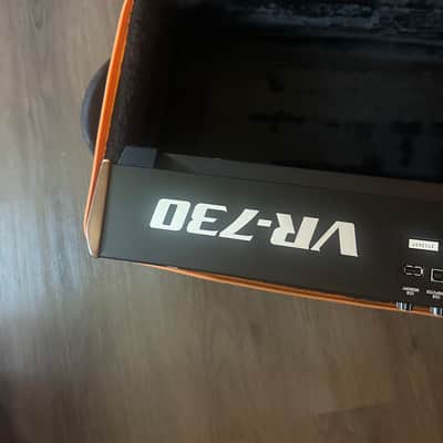Roland VR-730 73-Key V-Combo Organ 2000s - Black image 6