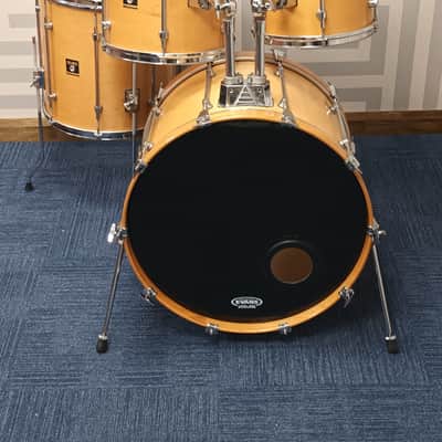 Mapex 1990s Saturn Series Shell Pack in Natural Maple – 22″,12″,13″ & 16″x Saturn image 2