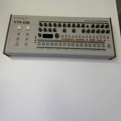 Roland Boutique TR-09 Rhythm Composer image 4