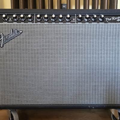 Fender Pro Reverb-Amp 2-Channel 50-Watt 1x12" Guitar Combo 2001 - 2005 - Black image 1