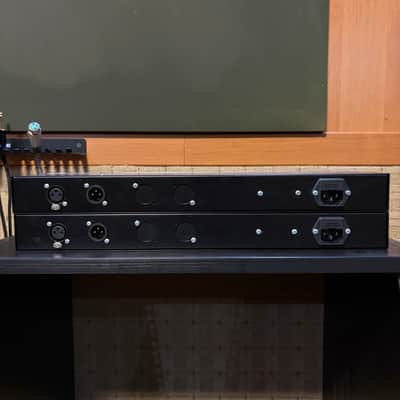 Tesla  EJM543 racked EQ pair 240V image 4