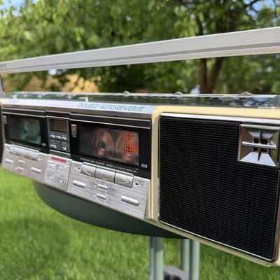 Sony CFS-W901 Rare Vintage MINT Collectible Cassette Boombox Getto blaster image 3