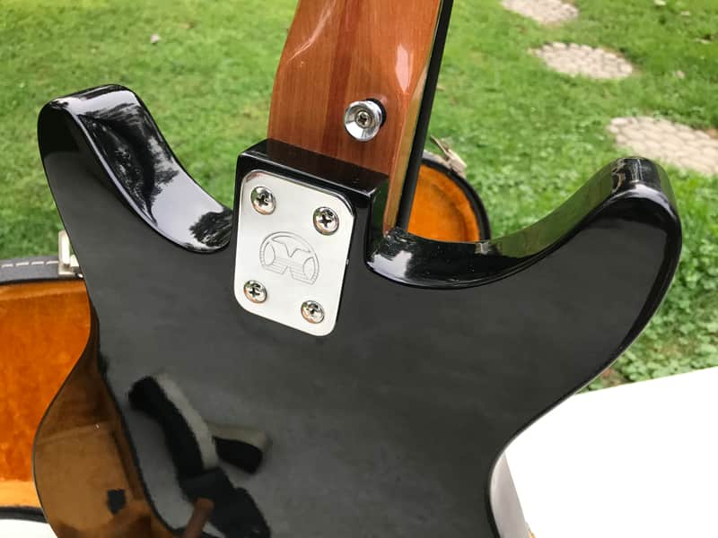 Hondo Deluxe Series 66 Electric Guitar, Strap & HSC | Reverb