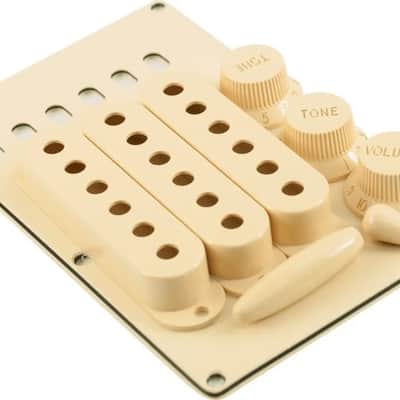 WD Accessory Kit For Fender Stratocaster Cream