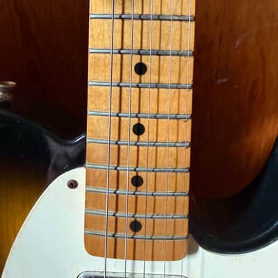 Fender Classic Series '50s Telecaster 1999 - 2018 - 2-Color Sunburst image 4