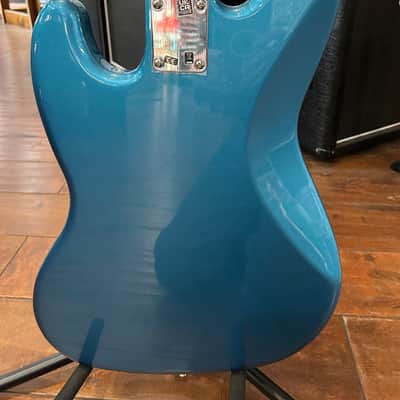 Fender Vintera II '60s Jazz Bass with Rosewood Fretboard Lake Placid Blue #MX23107622 9 lbs. 4.2 oz image 8