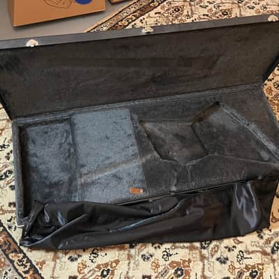 Gibson 2004 Explorer '76 Reissue Ebony Electric Guitar Case Made in USA used image 16
