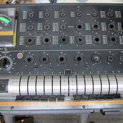 B&K 747 Tube Tester, Top Line Manuals, Mutual Conductance, USA,  NICE Black image 2