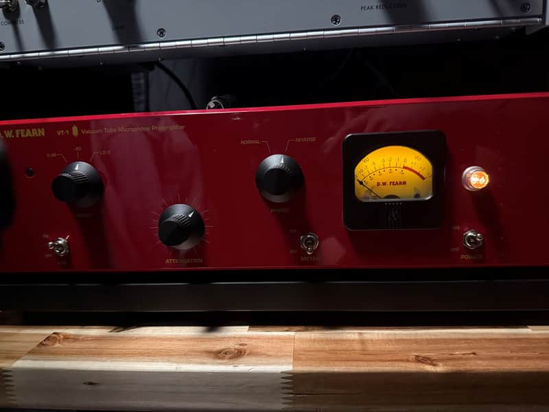 D.W. Fearn VT-1 Single Channel Tube Mic Preamp - Red image 1