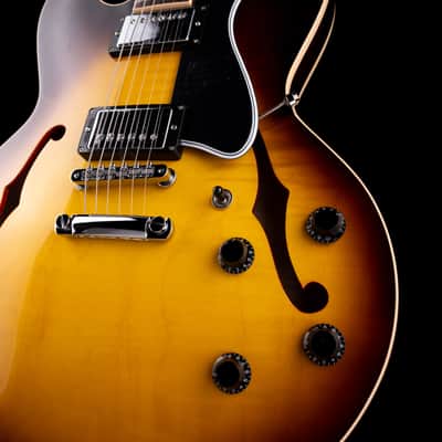 Heritage Standard II H-535 Original Sunburst with Case image 5