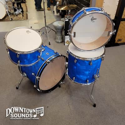 Gretsch Catalina Club 4-piece Shell Pack with Snare Drum - Blue Satin Flame, 20/12/14/14 image 2