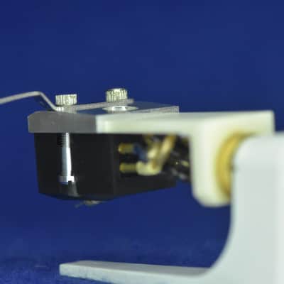 Denon DL-103 MC Cartridge W/SAEC ULS-3X Ceramic Headshell In Excellent Condition image 10