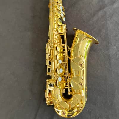 Yamaha YAS-52 Alto Saxophone image 4