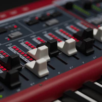 nord Stage 4 88 image 2