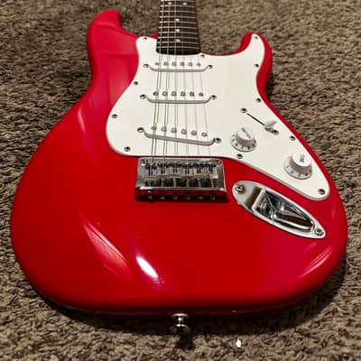 Squier Mini Stratocaster 1999 - 2005 - Torino Red image 1