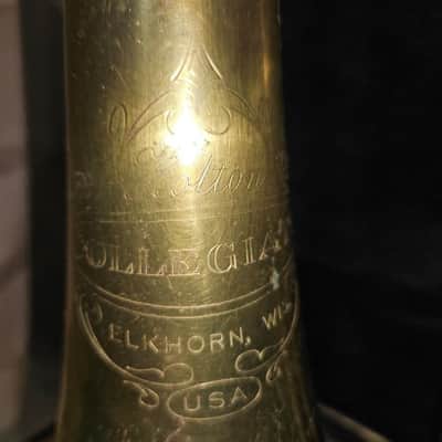 Holton Collegiate Trombone, with case & mouthpiece, USA. Very good condition image 6