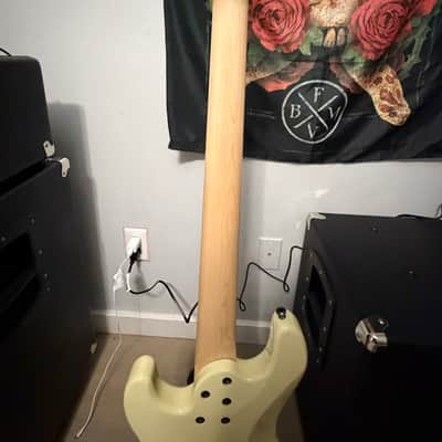 Schecter P-5 2022 - Present - Ivory image 10