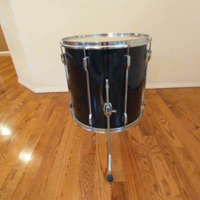 Pearl Export 16 X 16 Floor Tom On Legs, Gloss Black Mint Condition! image 4
