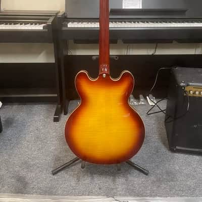 Epiphone ES-335 Figured Electric Guitar Raspberry Tea Burst Ex Display image 4