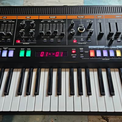 Roland Jupiter-X 61-Key Synthesizer, B-Stock from Roland UK. Full 2 yr warranty image 3