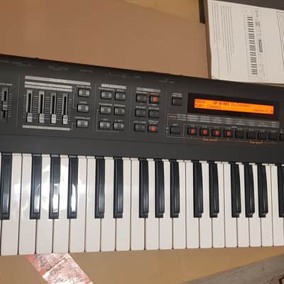 Roland XP-30