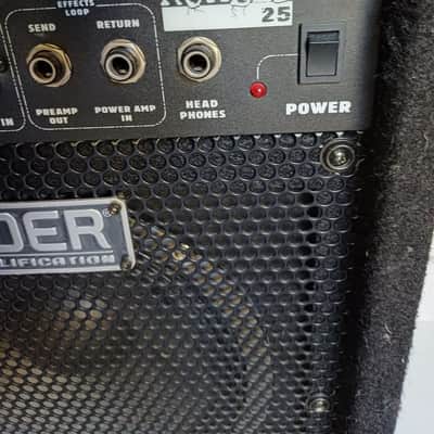 Fender Rumble 25 V3 25-Watt 1x8" Bass Combo 2015 - Present - Black image 2