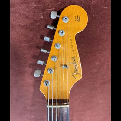 Fender AVRI '62 Stratocaster  | 1996 USA Made - Vintage White Nitrocellulose image 8