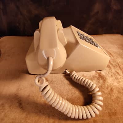 Lofi Vintage Telephone Microphone | Shayla image 7
