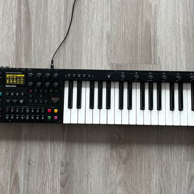 Elektron Digitone Keys 37-key Digital FM Synthesizer 2019 - Present - Black