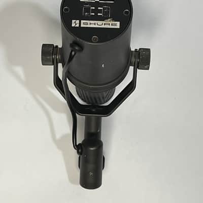 Shure SM7 Cardioid Dynamic Microphone, Vintage 1973-1984, Original Made in USA with Old Logo image 5