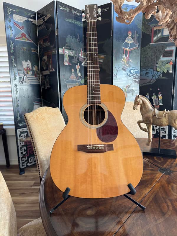 Martin Standard Series OM-21