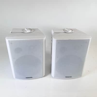 Monoprice MPA-25-WH Active Powered Wall Speakers image 3