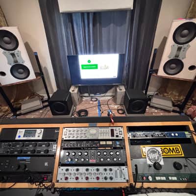 Stage Accompany Stage Accompany SA57 Master SeriesSA57– Harold LaRue Mastering Pair + Flight Cases image 2