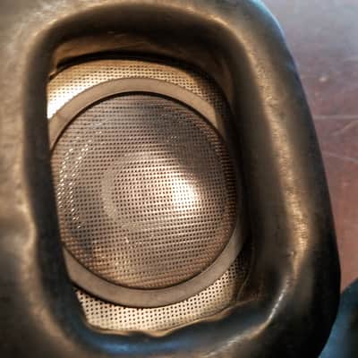 Sansui SS20 Heaphones Egg Over Ear Two-Way 1970s - Cream and black image 5
