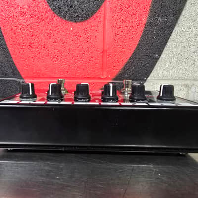 Radial Tonebone Bassbone V1 2010s - Black image 3