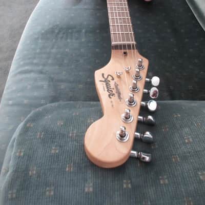 ~Cashified~ Fender Squier Stratocaster Mini, Optional Bridge Humbucker image 7