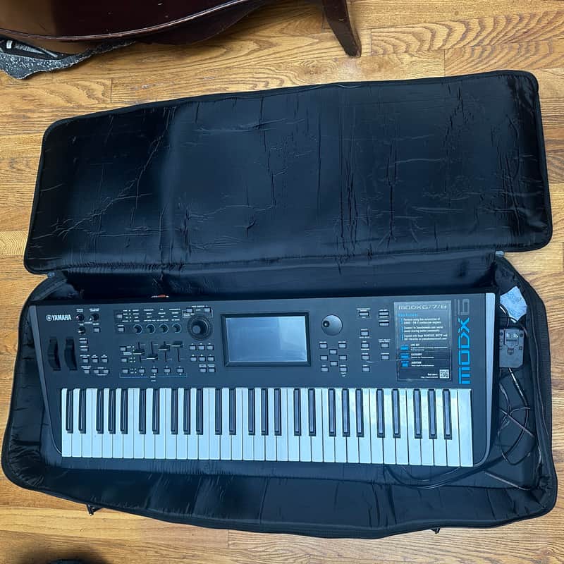 Yamaha MODX6 61 Key 16 Voice Synthesizer image 1