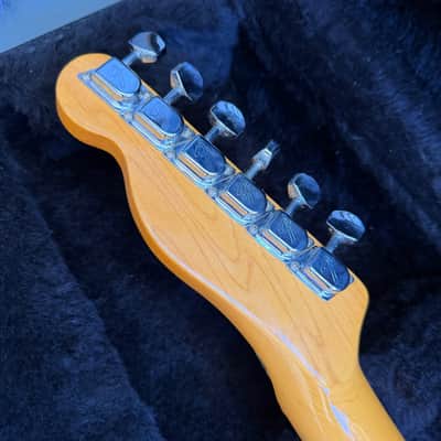 2011 Fender American Vintage '72 Telecaster Custom Maple Fingerboard 3-Tone Sunburst image 14
