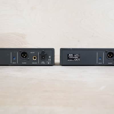 AKG Perception Wireless SR45 Wireless Receiver Pair Set of 2 A Band (530-449 MHz) Black w/ Power Supply image 8