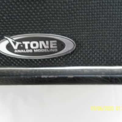 Behringer Behringer V-Tone GMX 1200H 2x60W Guitar Amp Head0 1999 Black image 7