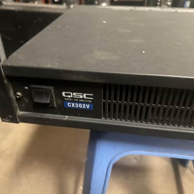 QSC CX302V 2-Channel Power Amplifier 2010s - Black image 2