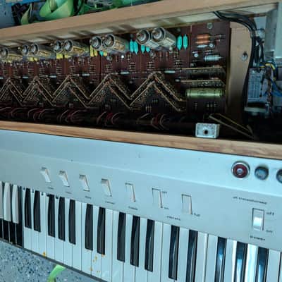 Porto combo suitcase Organ Italy Ideal CEI Noble vintage synth Farfisa/Starmaster-adjacent needs work Italian 1960’s blue grey tolex image 6